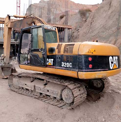 Excavadora CAT 320C