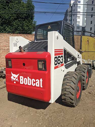 Minicargadora Bobcat 863