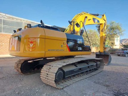 Excavadora CAT 329DL