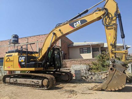 Excavadora Caterpillar 324EL