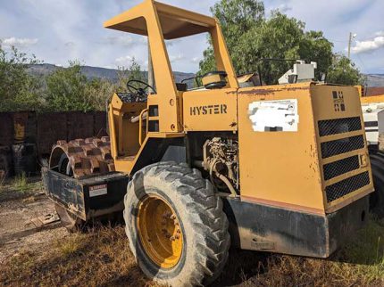 Vibrocompactadora pata de cabra Hyster