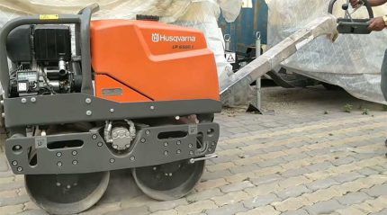 Compactadora 2.5 toneladas Husqvarna LP 6500