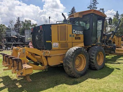 Motoniveladora John Deere 670G