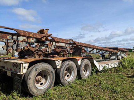 Lowboy cama baja para carretera CHALLENGER NGB-60