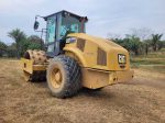 Vibrocompactadora pata de cabra Caterpillar CS54B